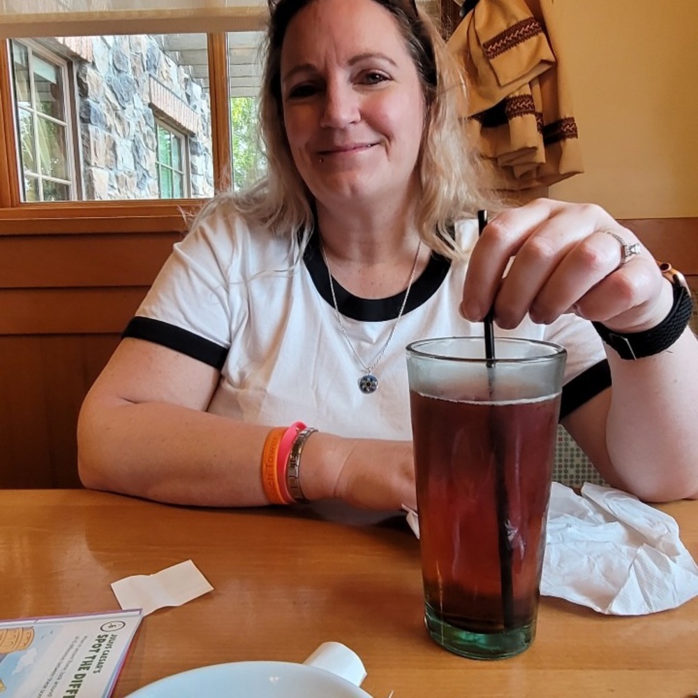 Meet your Posher, Jen